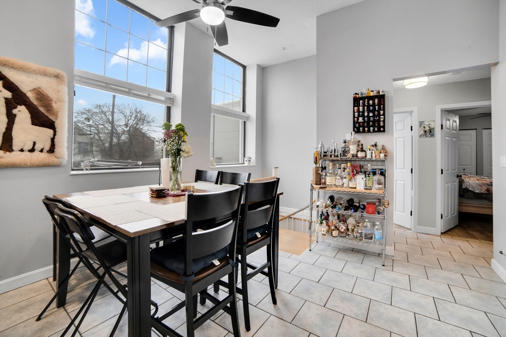 2 bed, 2.5 bath apartment for rent at 15 Ocean Ave Unit 101, Winthrop — photo 2 of 10