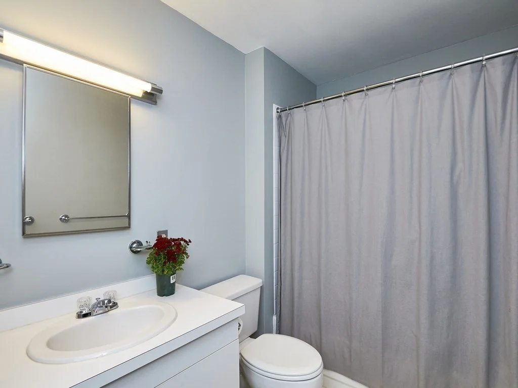 2 bed, 2 bath apartment for rent at 15 Ocean Ave Unit 202, Winthrop — photo 19 of 34