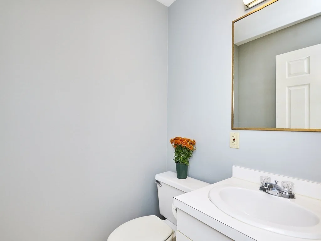 2 bed, 2 bath apartment for rent at 15 Ocean Ave Unit 202, Winthrop — photo 13 of 34