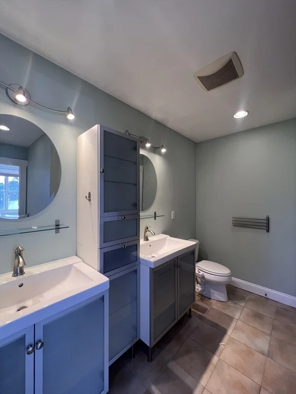 3 bed, 2 bath apartment for rent at 15 Oliver St, Somerville — photo 21 of 32