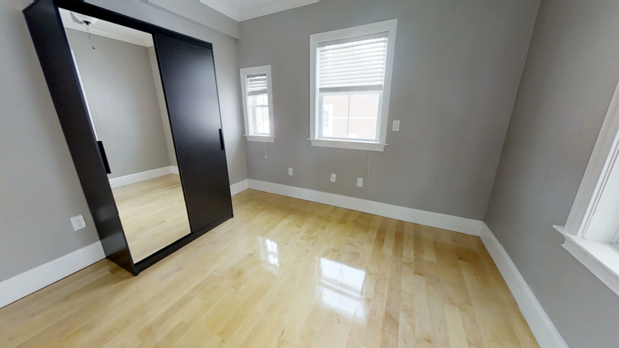 6 bed, 2 bath apartment for rent at 15 Orchard St Unit 1, North Cambridge — photo 5 of 24