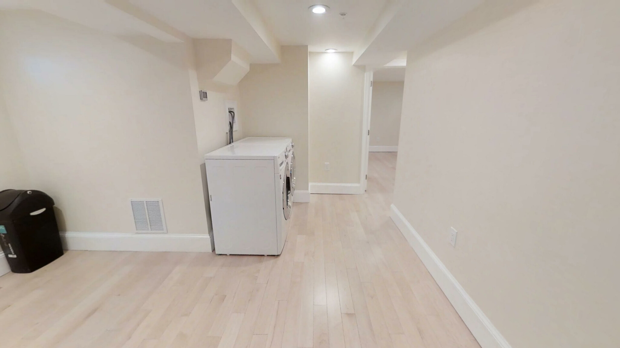 6 bed, 2 bath apartment for rent at 15 Orchard St Unit 1, North Cambridge — photo 7 of 24