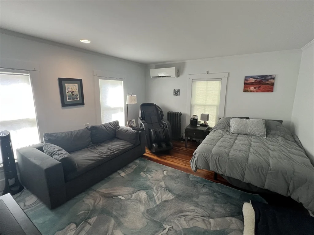 3 bed, 2 bath apartment for rent at 15 Orchard St Unit 15, Newton — photo 7 of 21