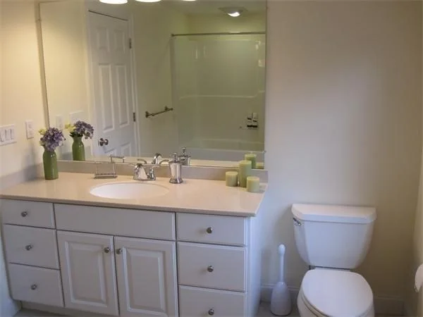 2 bed, 2 bath apartment for rent at 15 Orchid Unit 15, Littleton — photo 30 of 42
