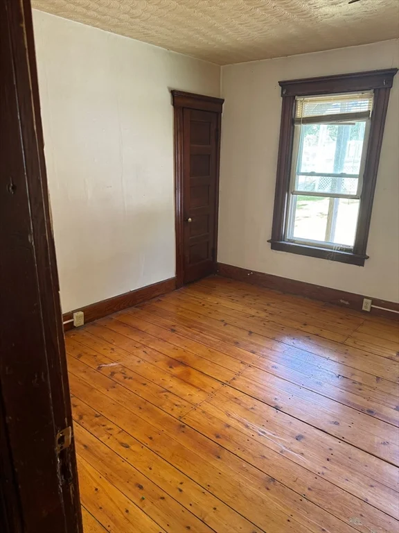 1 bed, 1 bath apartment for rent at 15 Oriole St Unit 4, Gardner