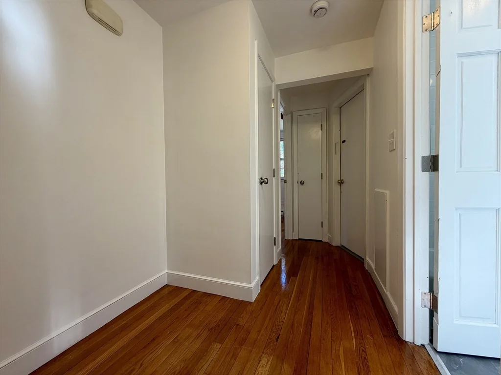 1 bed, 1 bath apartment for rent at 15 Park Ave Unit 1, Foxboro — photo 7 of 17