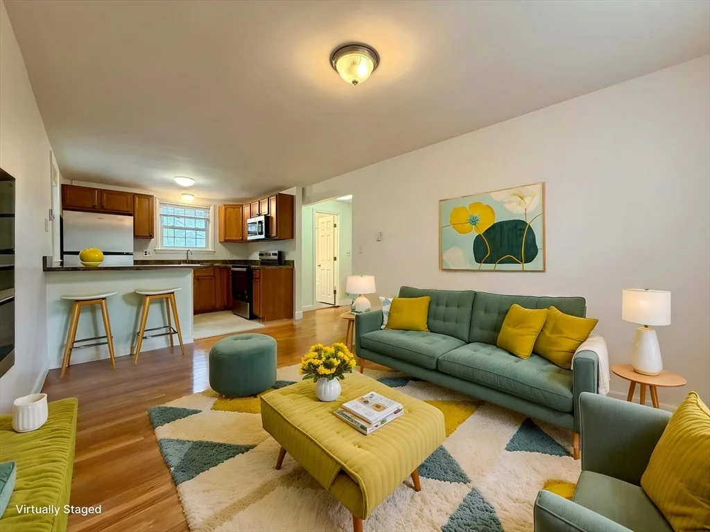1 bed, 1 bath apartment for rent at 15 Park Ave Unit 11, Foxboro