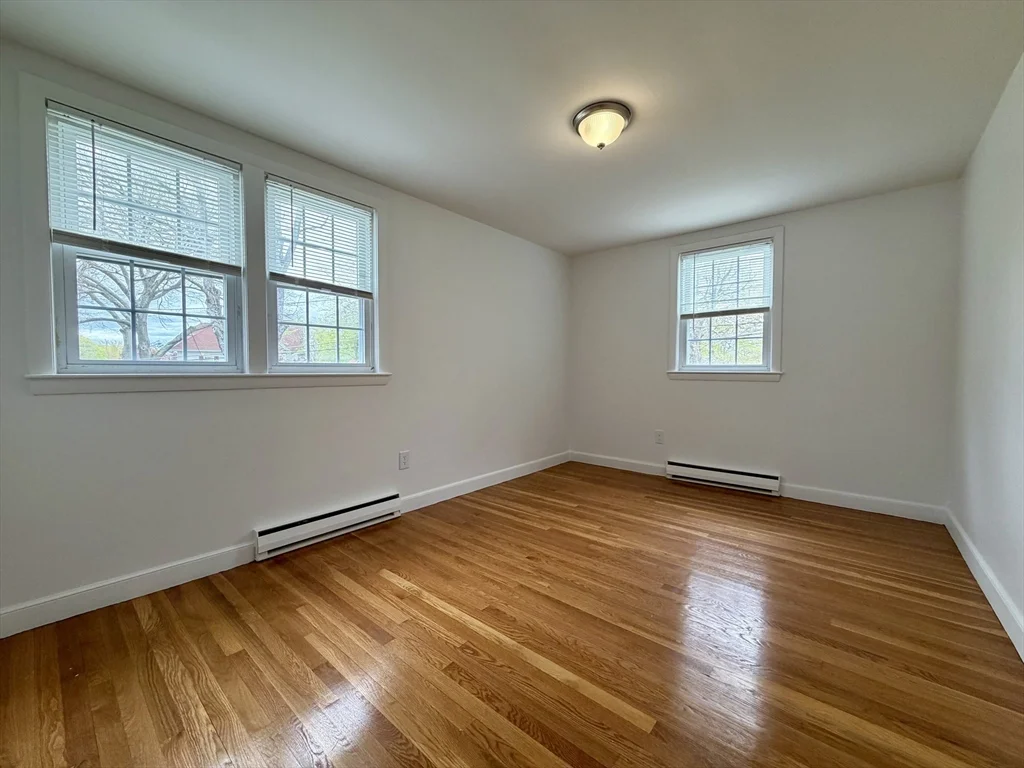1 bed, 1 bath apartment for rent at 15 Park Ave Unit 11, Foxboro — photo 8 of 15