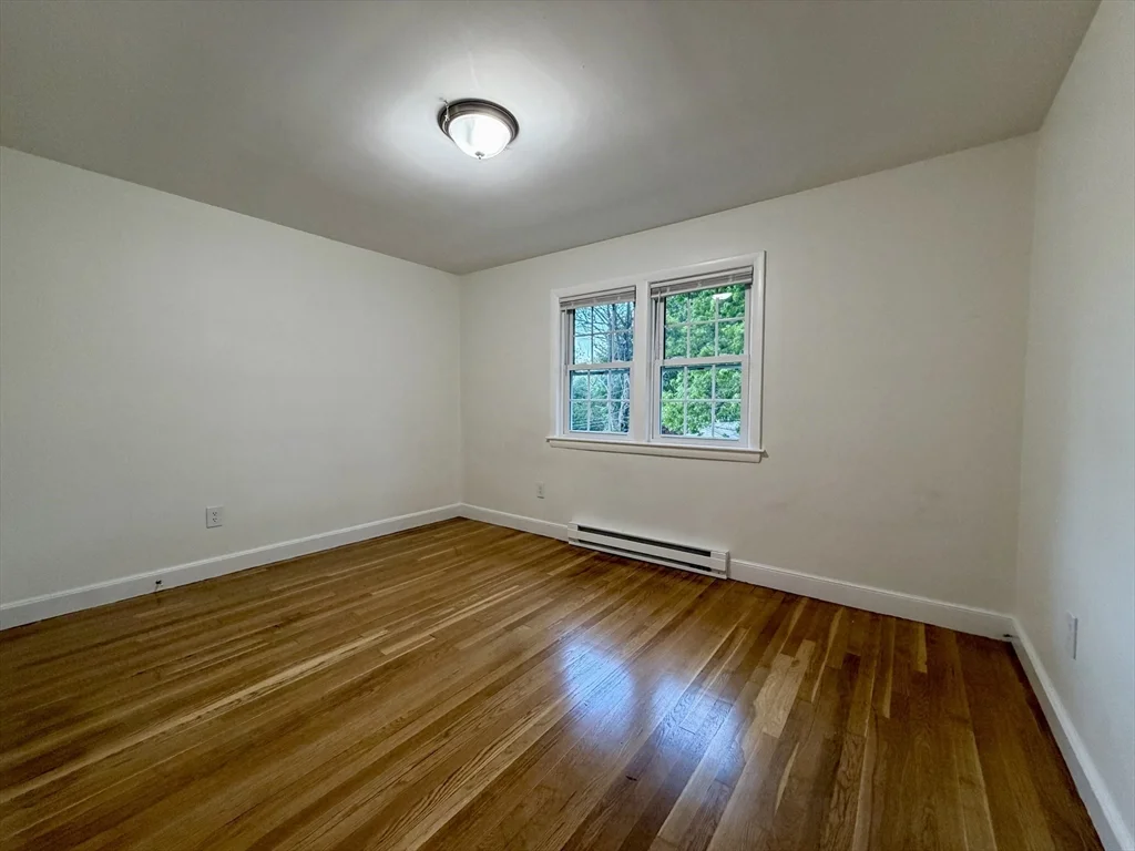 2 bed, 1 bath apartment for rent at 15 Park Ave Unit 4, Foxboro — photo 10 of 19