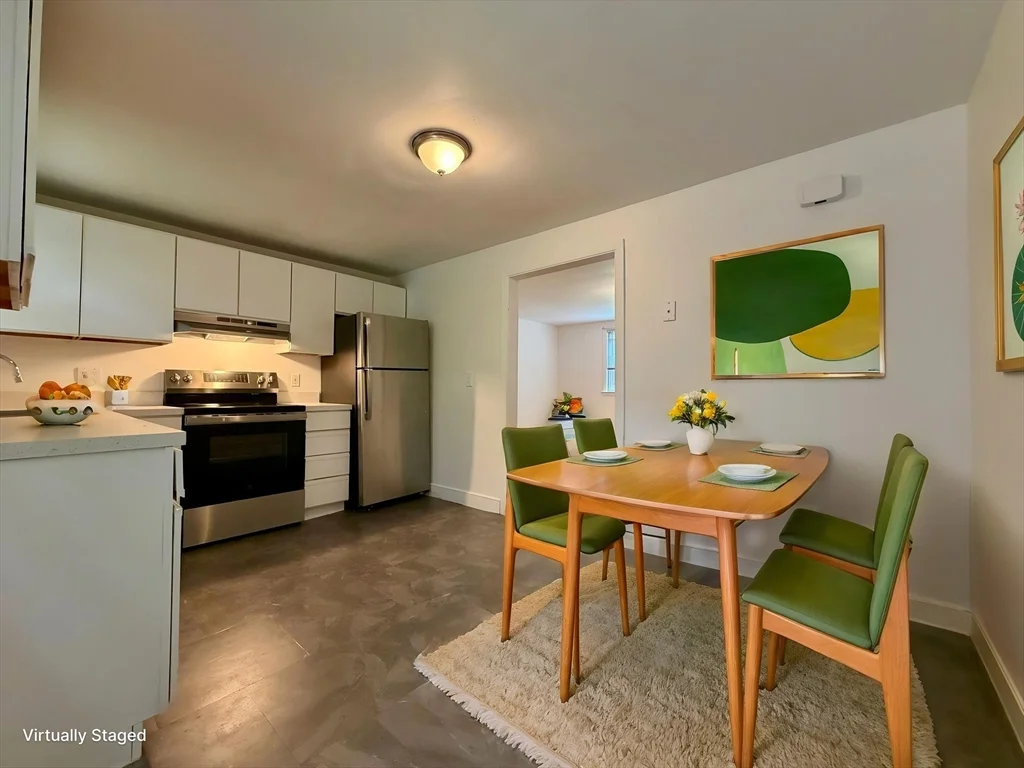 2 bed, 1 bath apartment for rent at 15 Park Ave Unit 4, Foxboro — photo 5 of 20