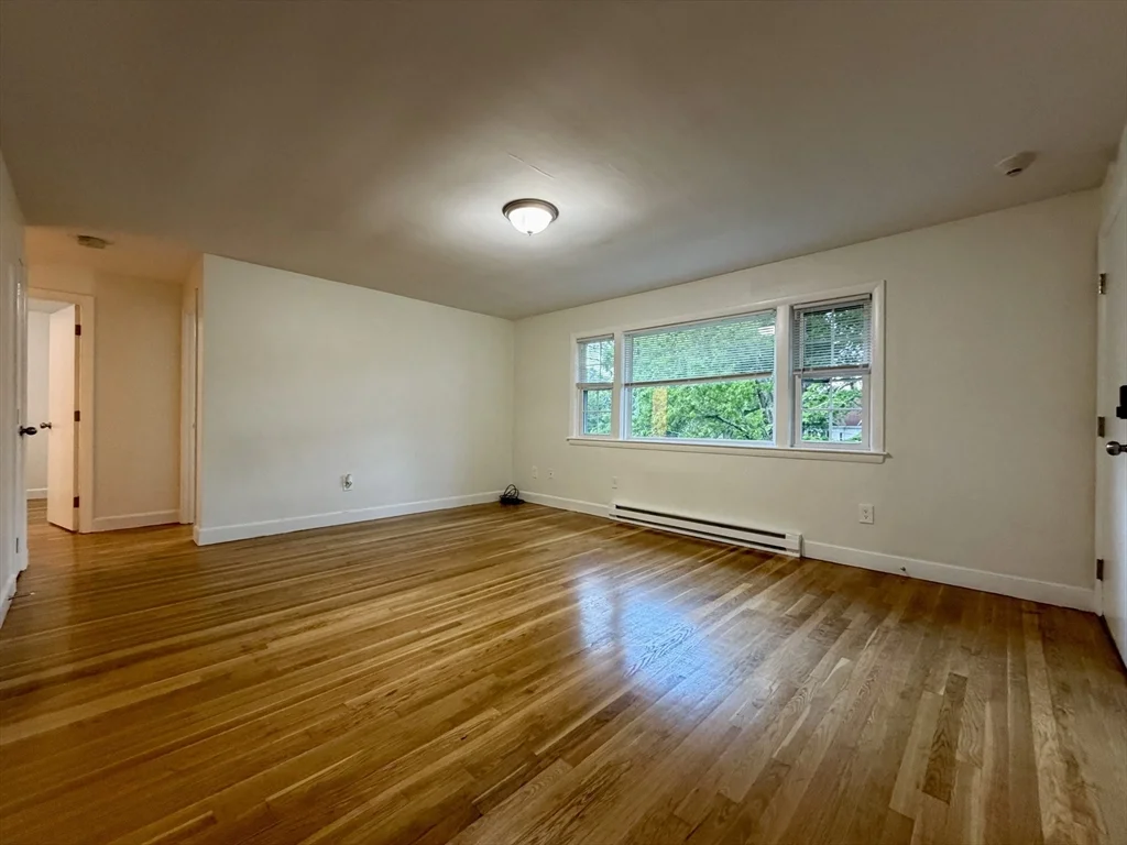2 bed, 1 bath apartment for rent at 15 Park Ave Unit 4, Foxboro — photo 4 of 19