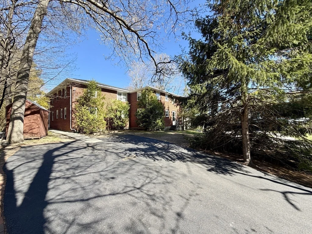 2 bed, 1 bath apartment for rent at 15 Park Ave Unit 4, Foxboro — photo 20 of 20