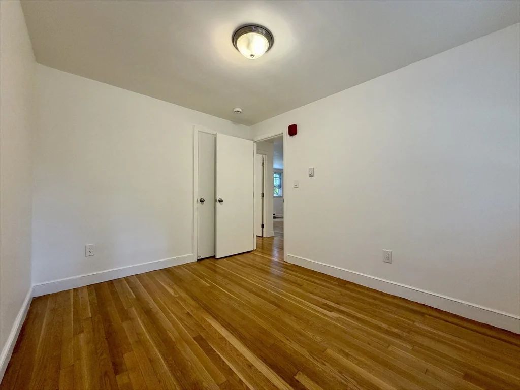 2 bed, 1 bath apartment for rent at 15 Park Ave Unit 4, Foxboro — photo 14 of 20