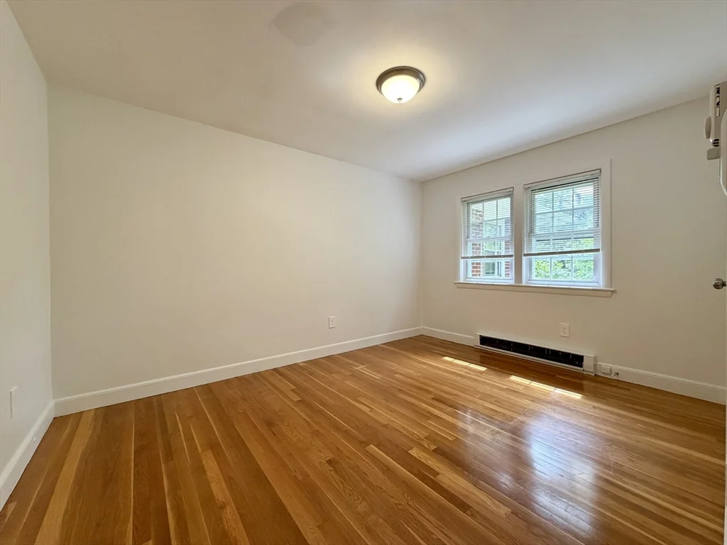 2 bed, 1 bath apartment for rent at 15 Park Ave Unit 5, Foxboro — photo 12 of 19