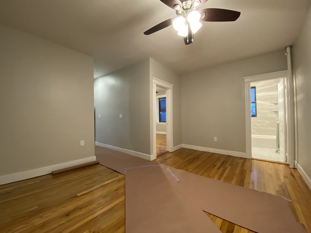 2 bed, 1 bath apartment for rent at 15 Park Dr Unit 34, Fenway — photo 2 of 11