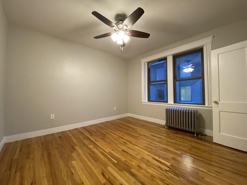 2 bed, 1 bath apartment for rent at 15 Park Dr Unit 34, Fenway — photo 10 of 11