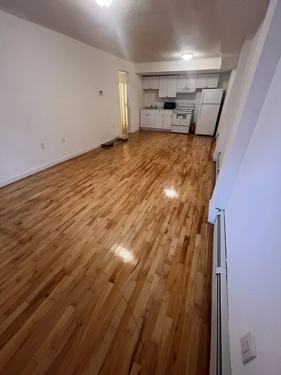 1 bed, 1 bath apartment for rent at 15 Park Vale Unit 3B, Allston — photo 3 of 14