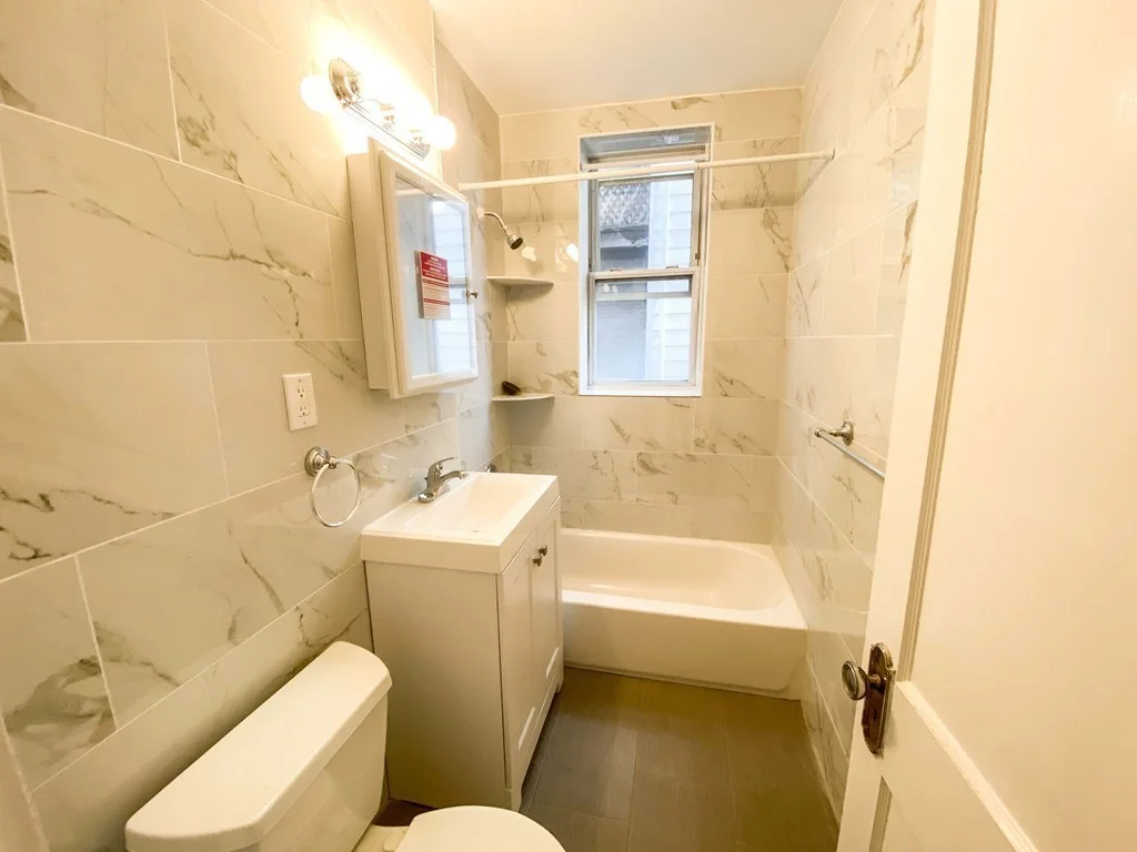 2 bed, 1 bath apartment for rent at 15 Parkman St Unit 1B, Coolidge Corner — photo 7 of 13