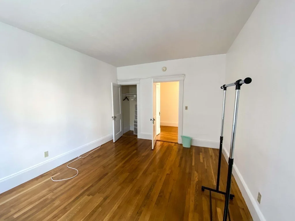 2 bed, 1 bath apartment for rent at 15 Parkman St Unit 1B, Coolidge Corner — photo 6 of 13