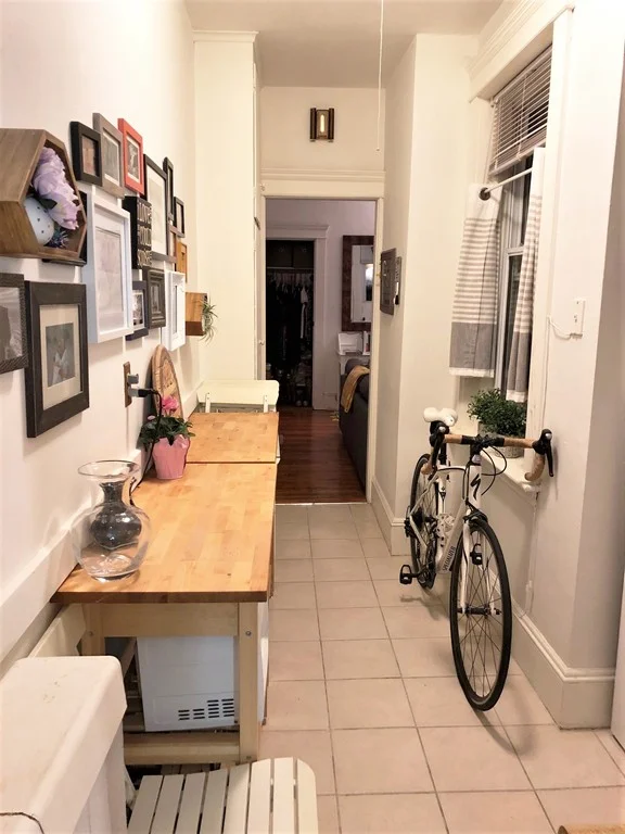 Studio bed, 1 bath apartment for rent at 15 Parkman St Unit 3C, Brookline — photo 7 of 13