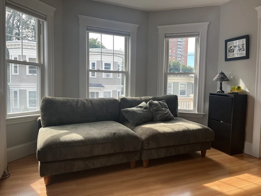 2 bed, 1 bath apartment for rent at 15 Parkton Rd Unit 3, Jamaica Plain — photo 28 of 31