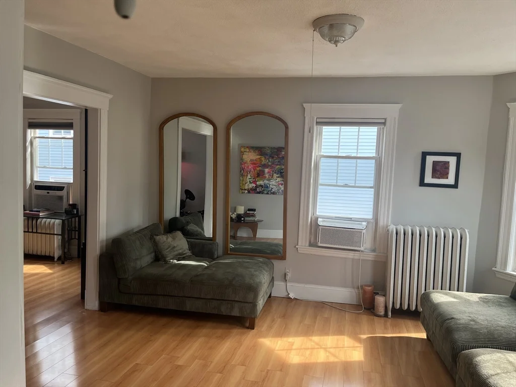2 bed, 1 bath apartment for rent at 15 Parkton Rd Unit 3, Jamaica Plain — photo 29 of 31