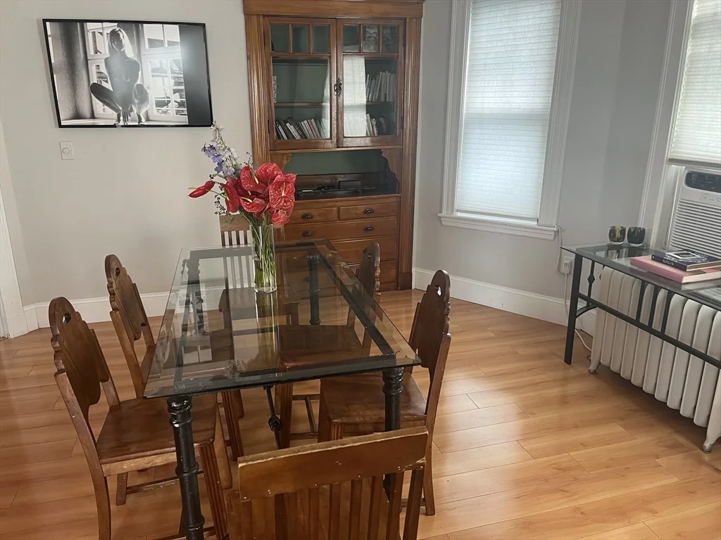 2 bed, 1 bath apartment for rent at 15 Parkton Rd Unit 3, Jamaica Plain — photo 8 of 31