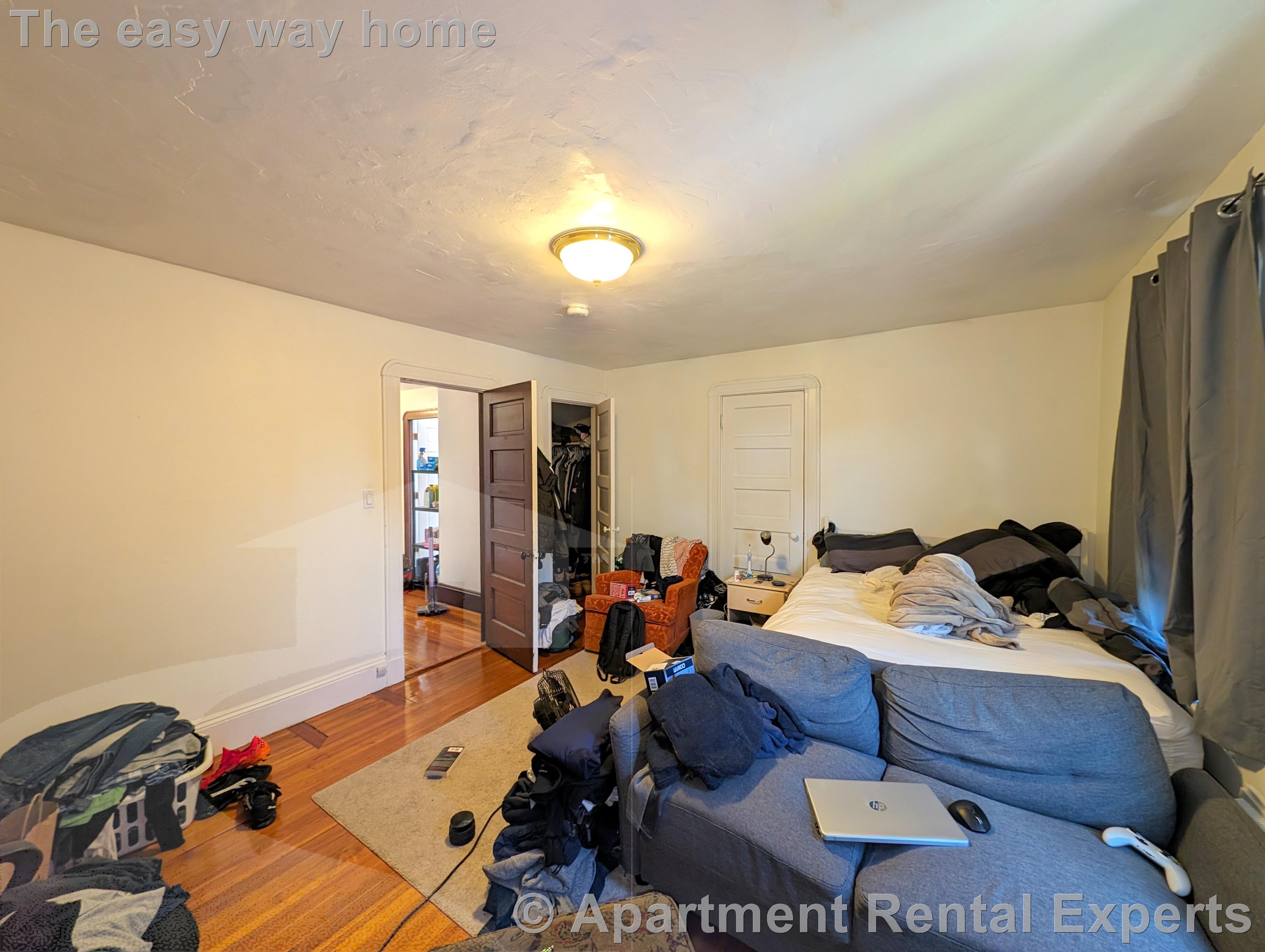4 bed, 2 bath apartment for rent at 15 Paulina St Unit 2, Davis Square — photo 19 of 25