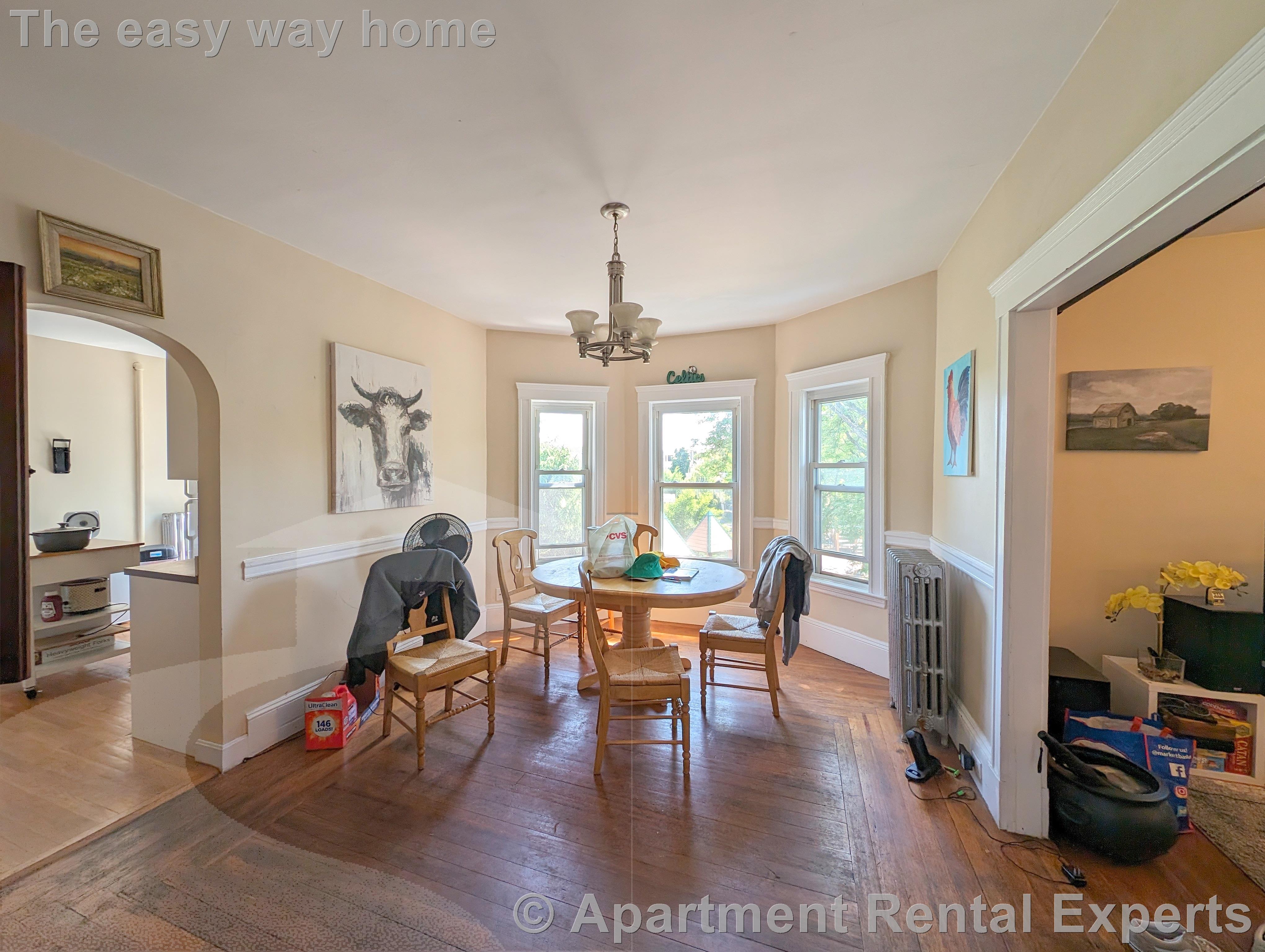 4 bed, 2 bath apartment for rent at 15 Paulina St Unit 2, Davis Square — photo 4 of 25