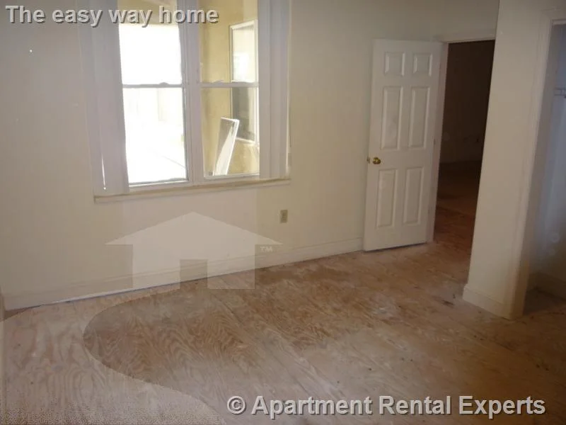 1 bed, 1 bath apartment for rent at 15 Pearl St Unit 13, Central Square — photo 6 of 7