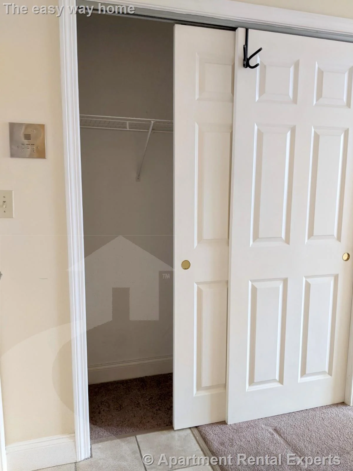 Studio bed, 1 bath apartment for rent at 15 Pearl St Unit 3, Central Square — photo 6 of 8