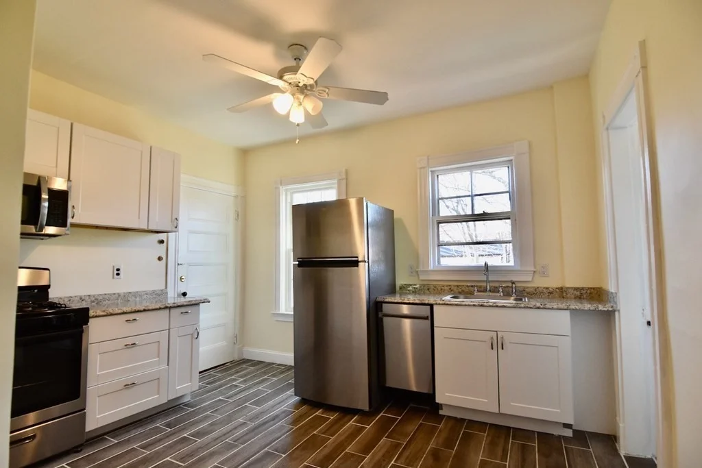 3 bed, 1 bath apartment for rent at 15 Penhallow St Unit 2, Dorchester — photo 7 of 24