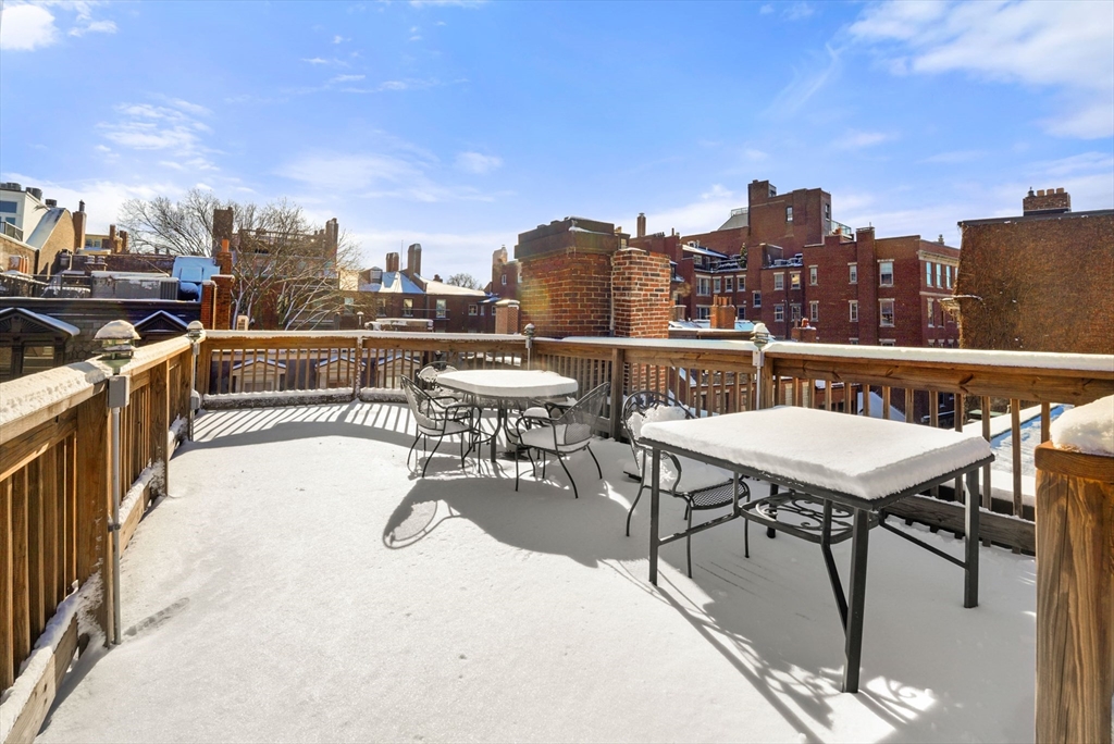 3 bed, 2 bath apartment for rent at 15 Pinckney St Unit 3, Beacon Hill — photo 12 of 15