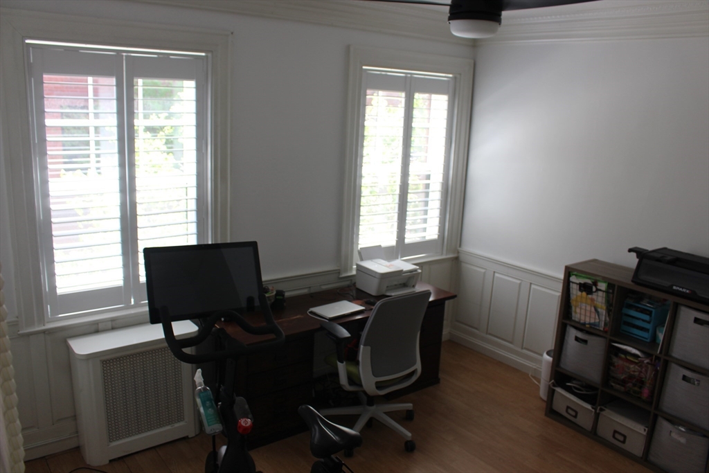 3 bed, 2 bath apartment for rent at 15 Pinckney St Unit 3, Beacon Hill — photo 11 of 15