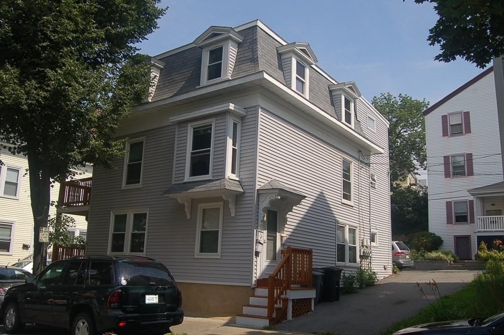 2 bed, 1 bath apartment for rent at 15 Pleasant St Unit 2, Beverly — photo 1 of 13