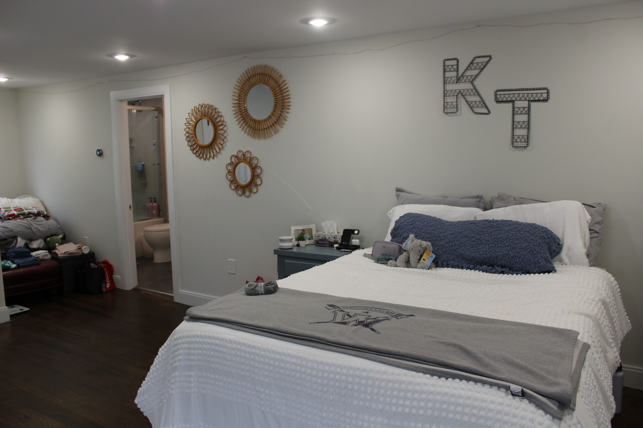 3 bed, 2 bath apartment for rent at 15 Pomeroy St Unit 15, Allston — photo 11 of 12
