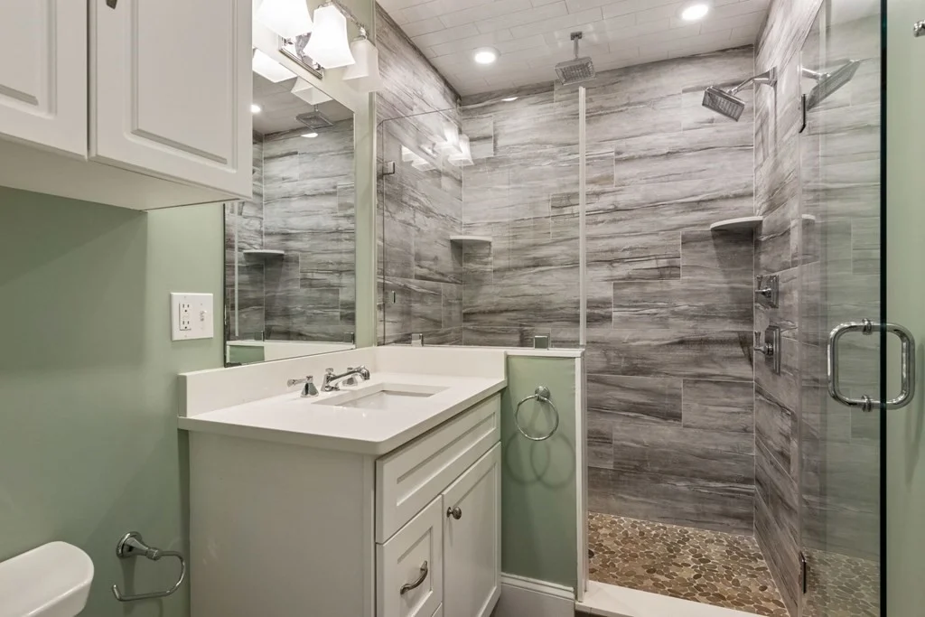 2 bed, 2 bath apartment for rent at 15 Preble St Unit 4, South Boston — photo 18 of 23