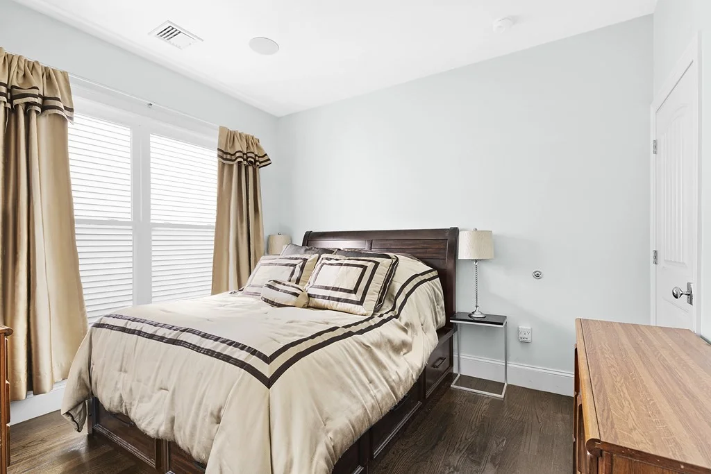 2 bed, 2 bath apartment for rent at 15 Preble St Unit 5, South Boston — photo 6 of 11