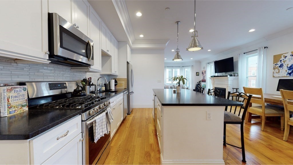 2 bed, 1 bath apartment for rent at 15 Preble Unit 2, South Boston — photo 3 of 11