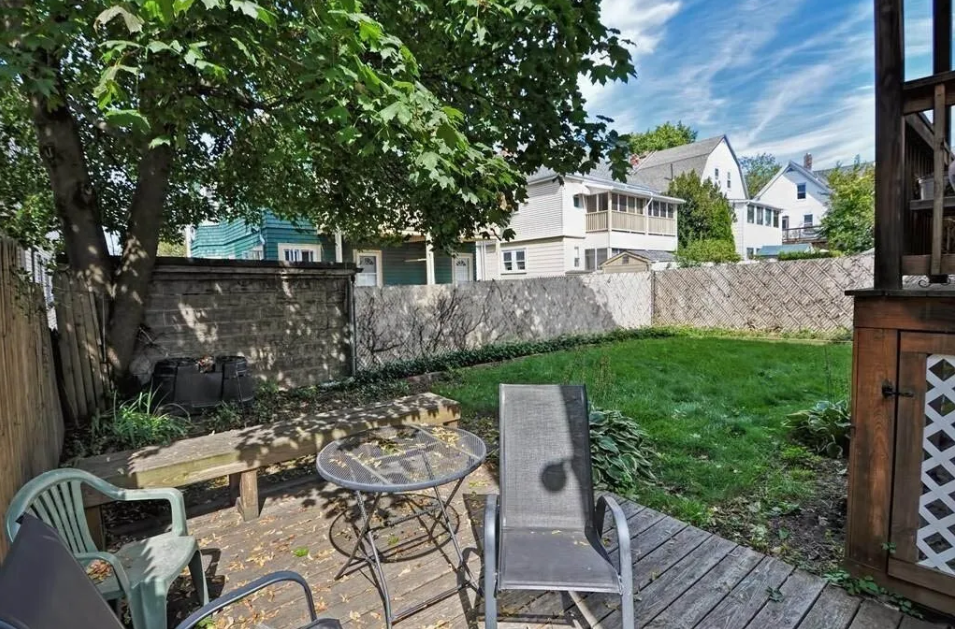 3 bed, 1 bath apartment for rent at 15 Princeton St Unit 1, South Medford — photo 8 of 8