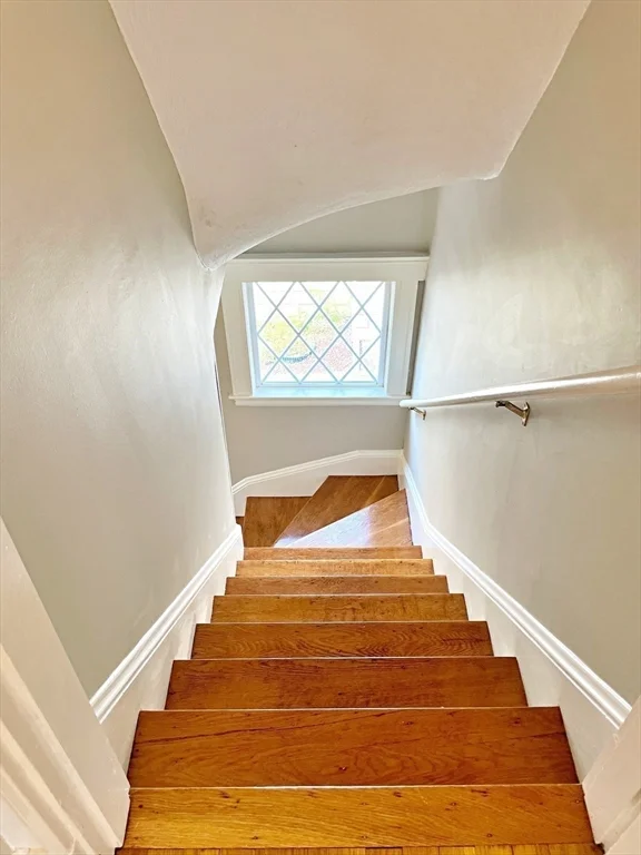 3 bed, 1 bath apartment for rent at 15 Puritan Rd Unit N/A, Ten Hills — photo 13 of 36