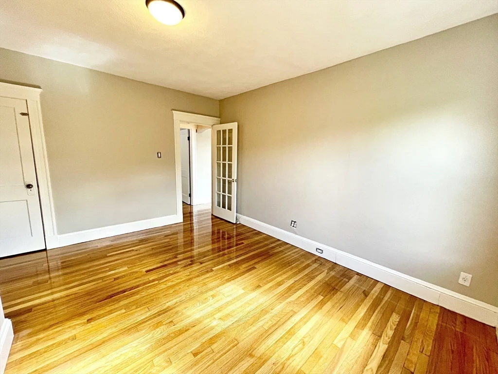 3 bed, 1 bath apartment for rent at 15 Puritan Rd Unit N/A, Ten Hills — photo 10 of 36