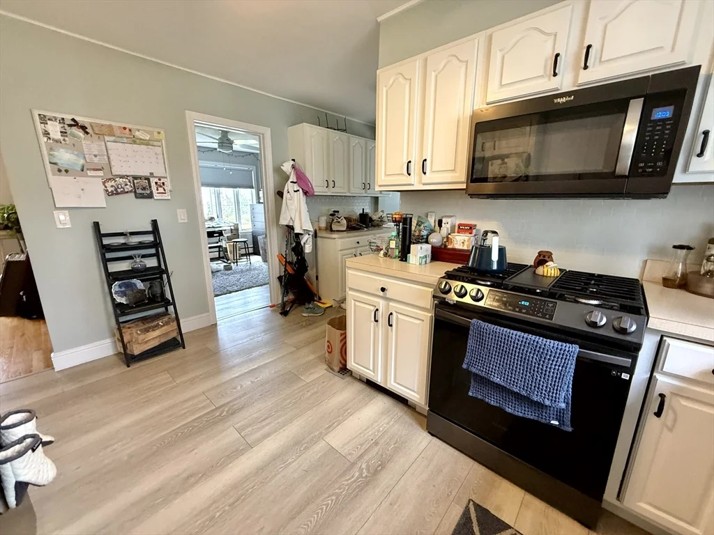 2 bed, 1 bath apartment for rent at 15 Putnam St Unit 1, Watertown — photo 17 of 26