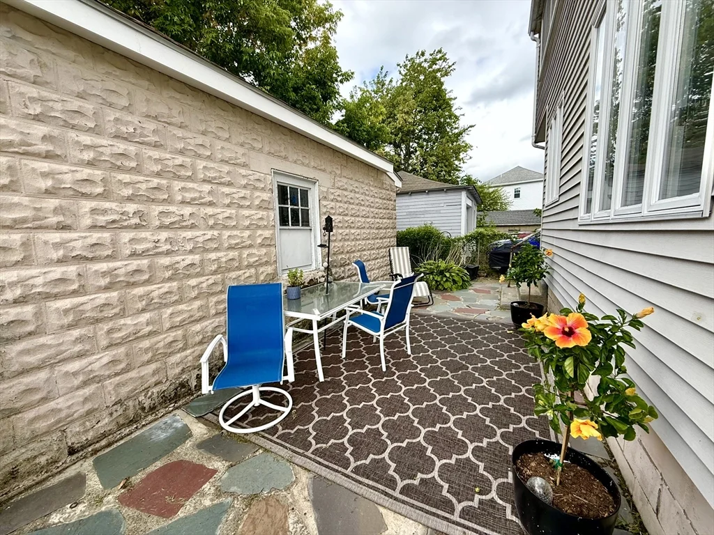 2 bed, 1 bath apartment for rent at 15 Putnam St Unit 1, Watertown — photo 25 of 26