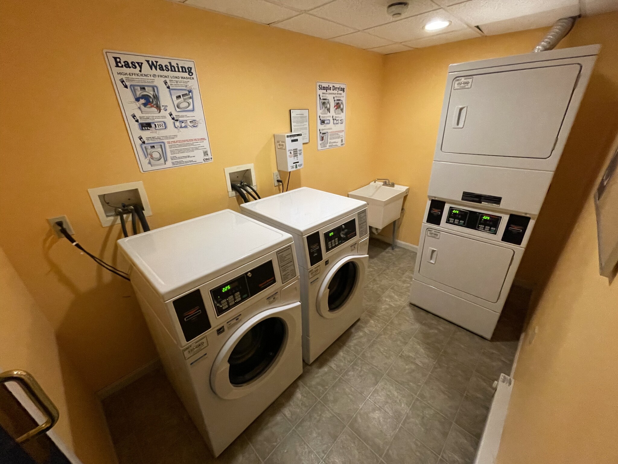 1 bed, 1 bath apartment for rent at 15 Queensberry St Unit 25, Fenway