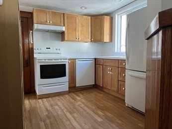 2 bed, 1 bath apartment for rent at 15 Quimby St Unit 15, Watertown — photo 2 of 10