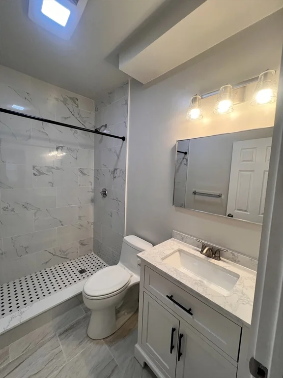 2 bed, 1 bath apartment for rent at 15 Quince Field Unit 2, Dorchester — photo 2 of 4