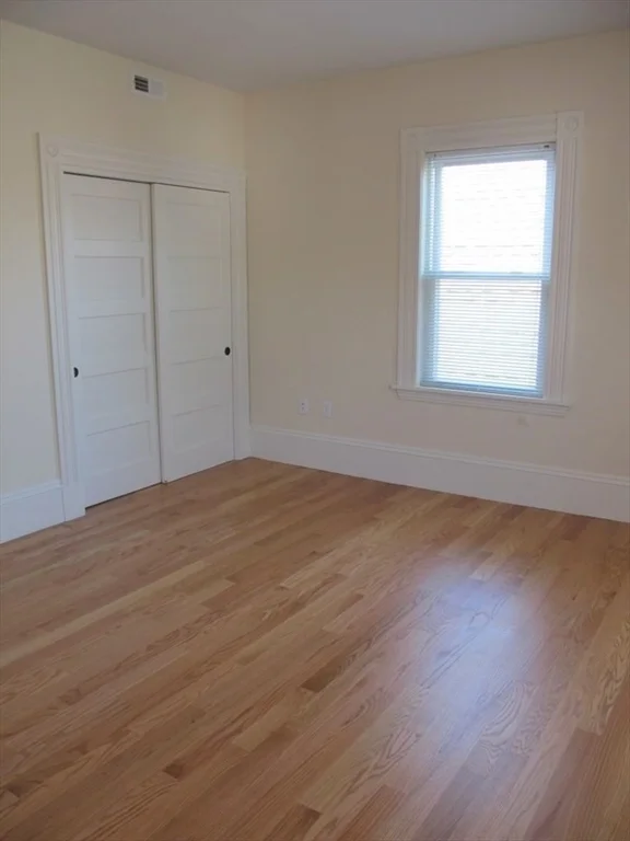 3 bed, 2 bath apartment for rent at 15 Quincy St Unit 3, Union Square — photo 7 of 21