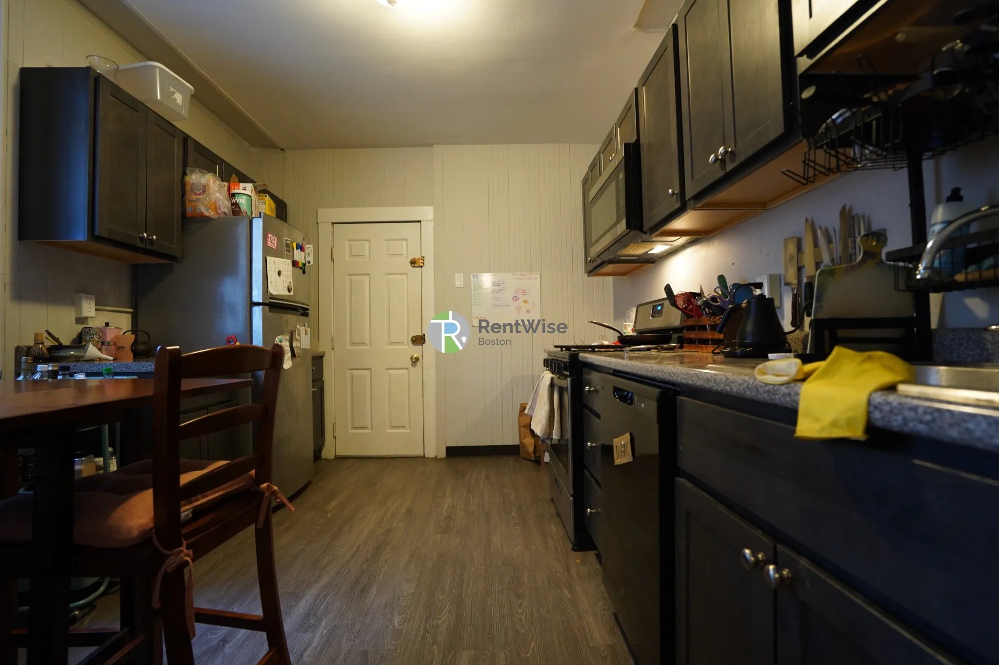 3 bed, 1 bath apartment for rent at 15 Quint Ave Unit 1, Brighton — photo 4 of 17