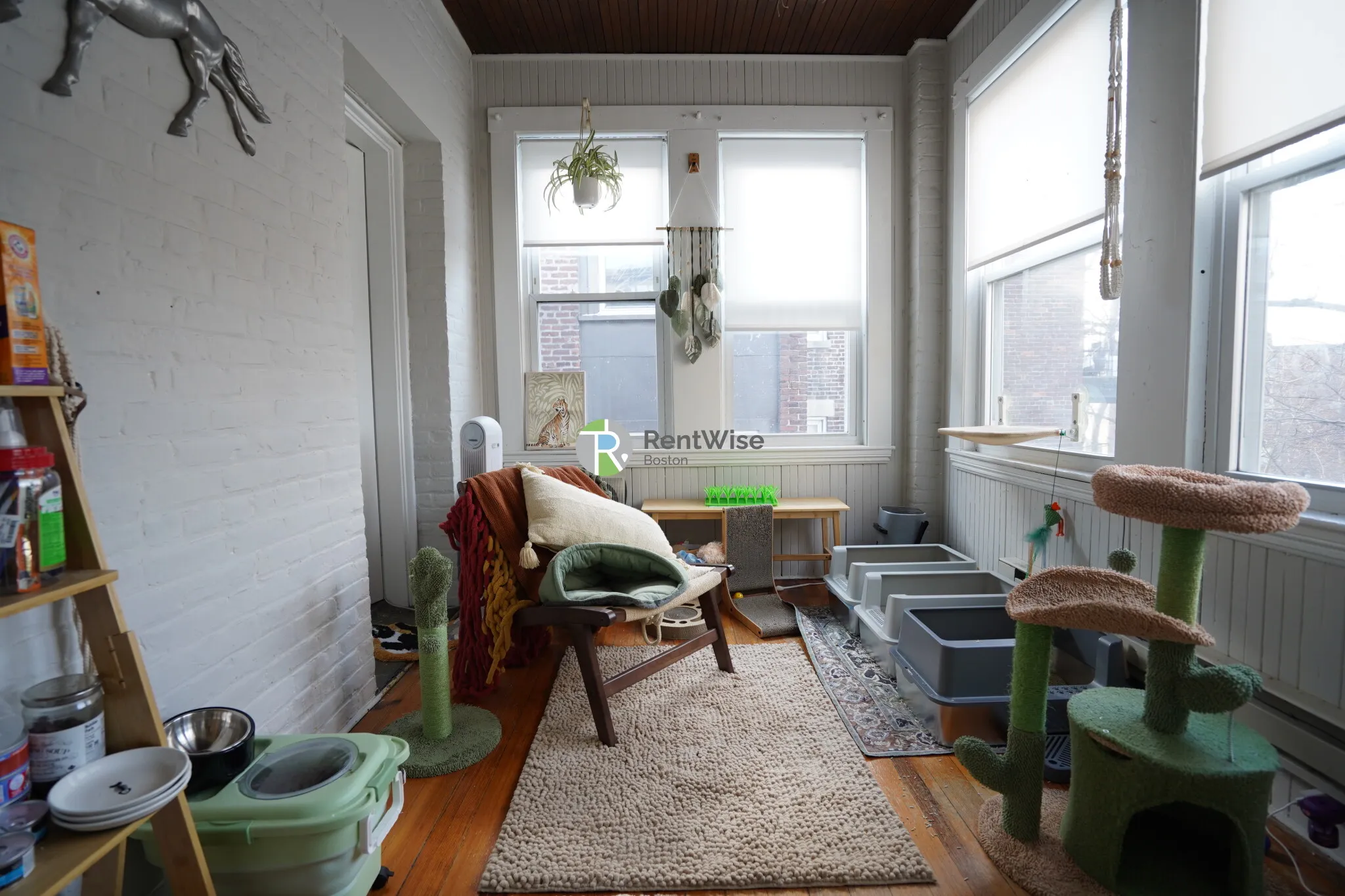 3 bed, 1 bath apartment for rent at 15 Quint Ave Unit 5, Brighton — photo 8 of 18